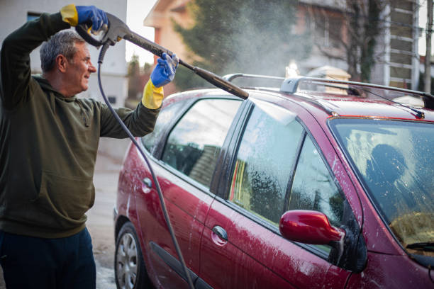 Garage Pressure Washing in Mount Gay Shamrock, WV